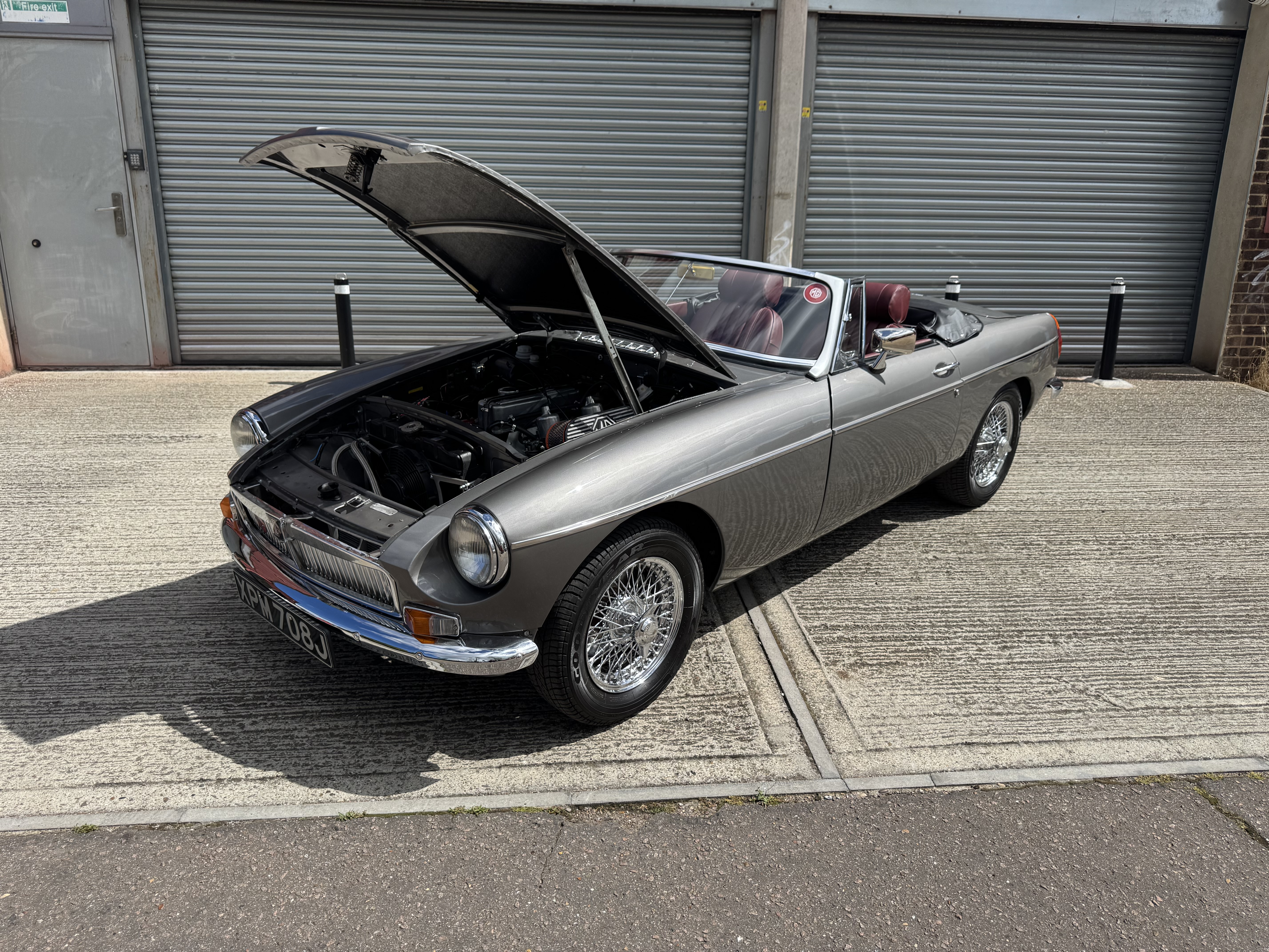 1970 MGB Roadster image 2