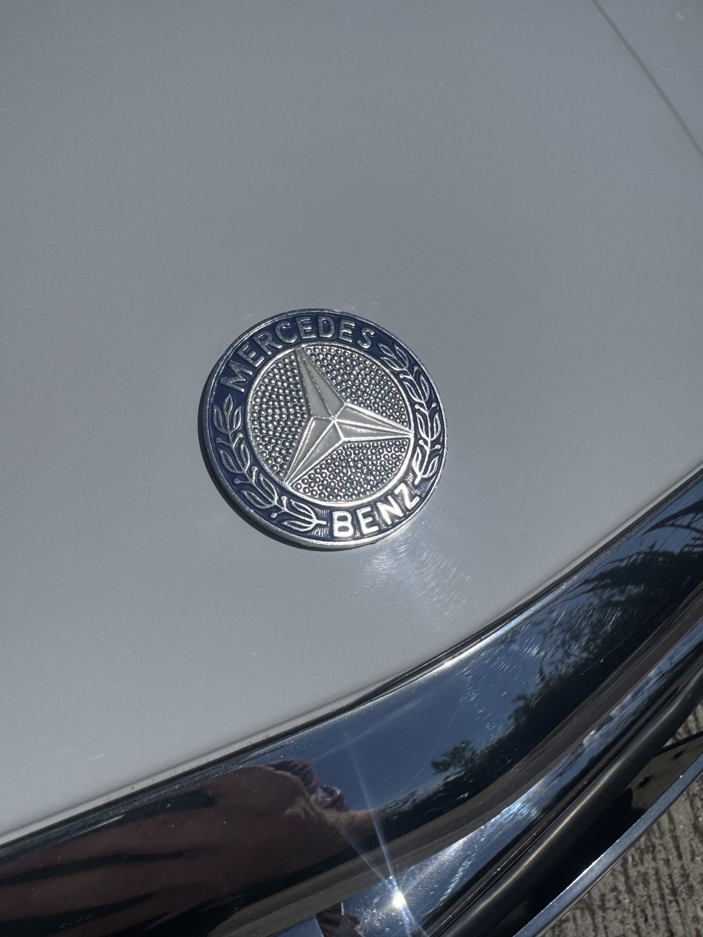1988 Mercedes-Benz 300 SL image 2