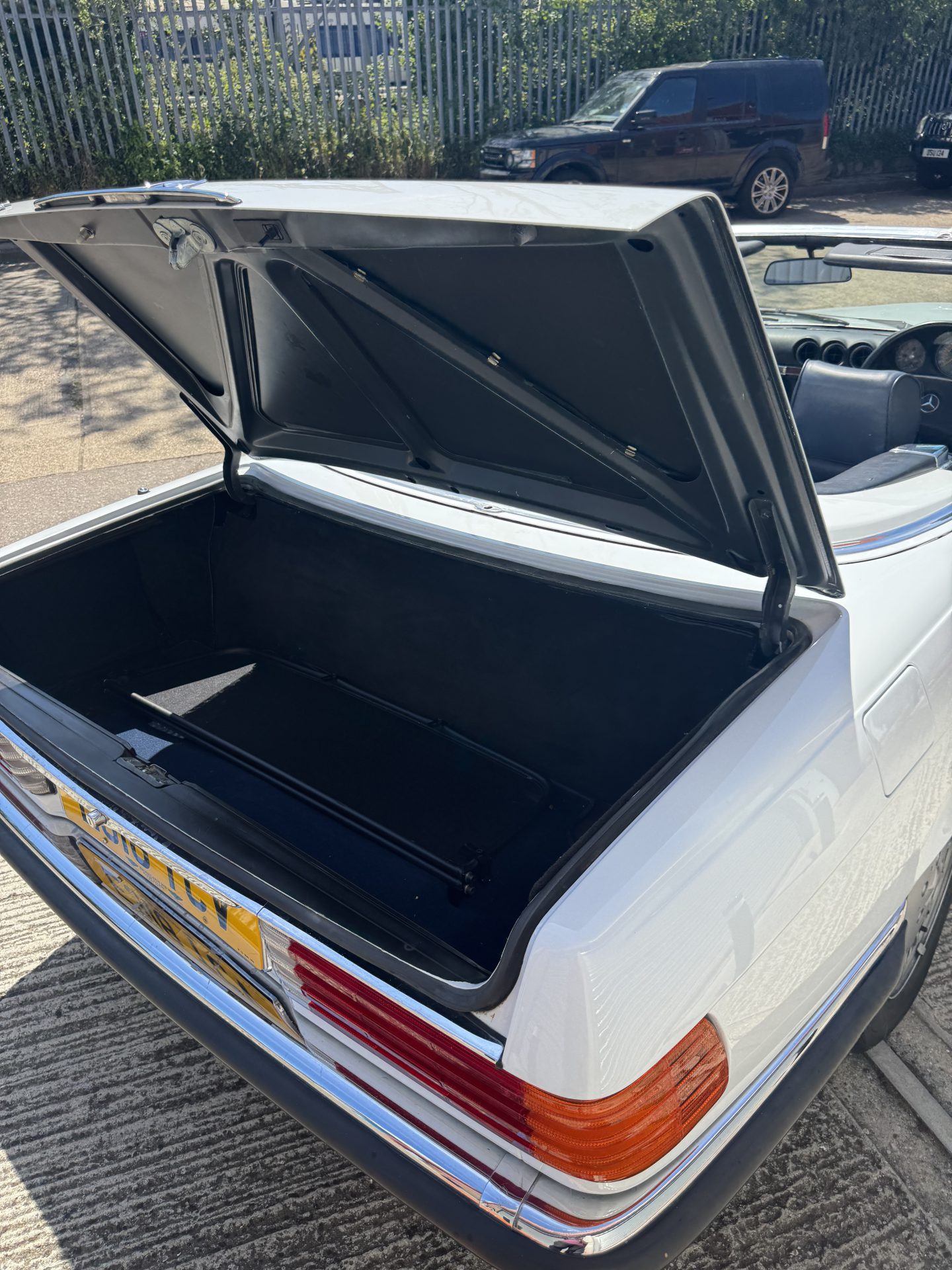 1988 Mercedes-Benz 300 SL image 4