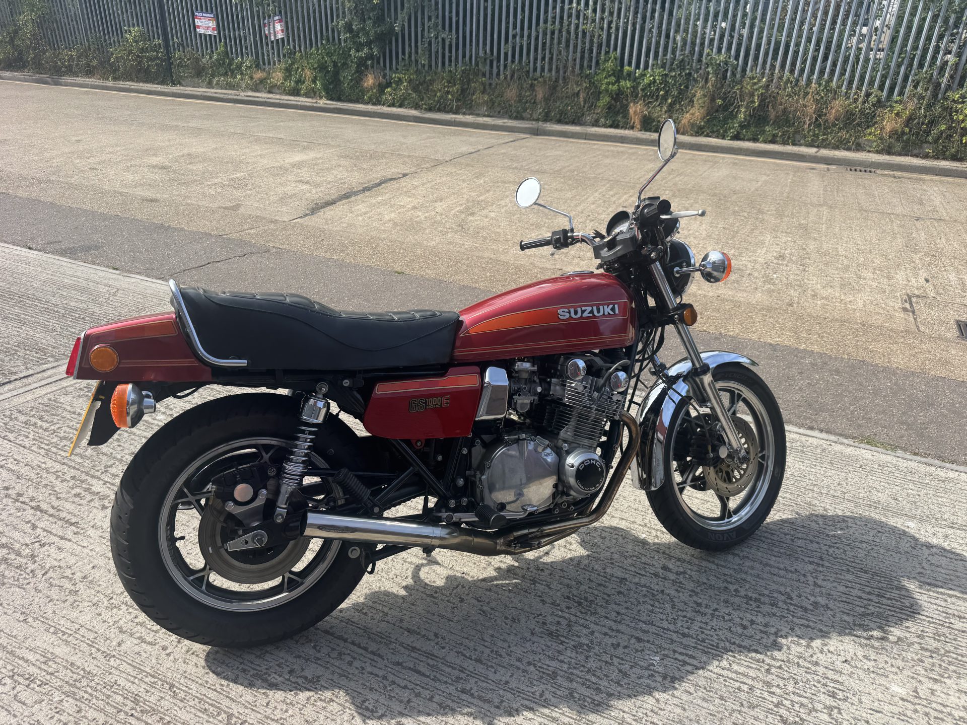1982 Suzuki GS1000E image 4
