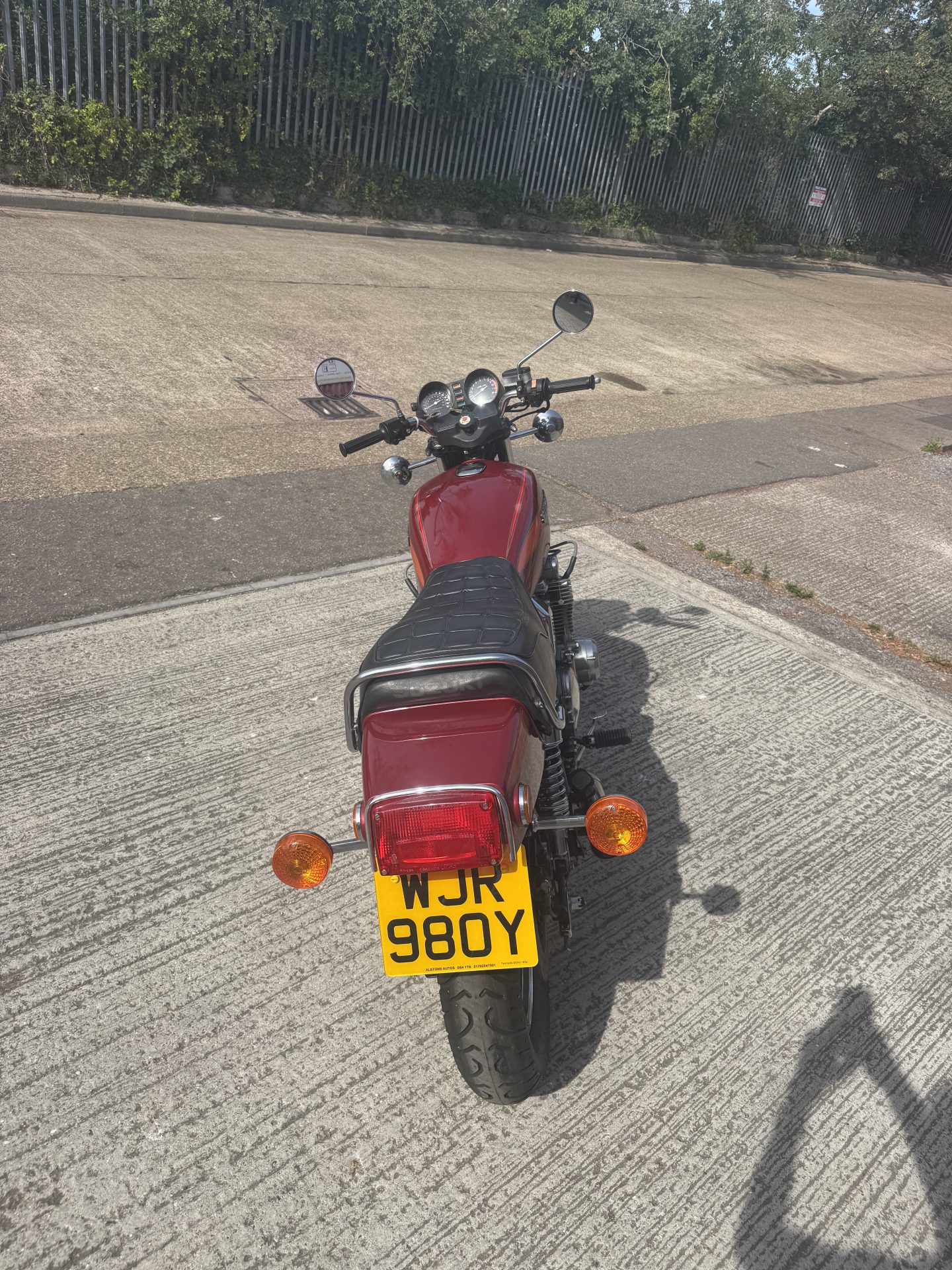 1982 Suzuki GS1000E image 17
