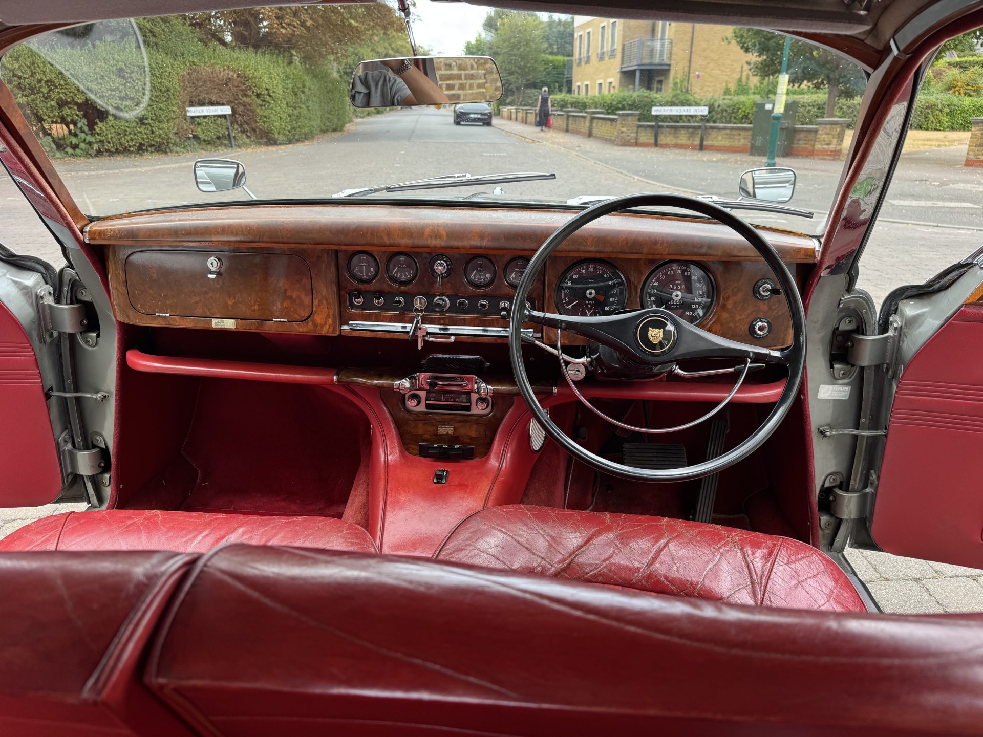 1966 Jaguar S-Type 3.4 image 10