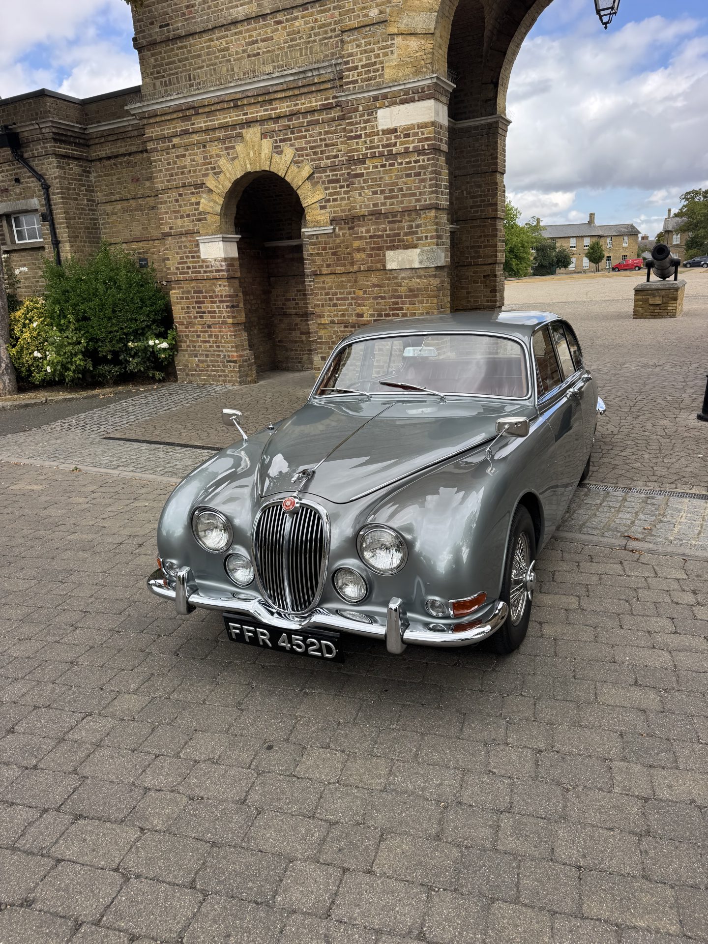 1966 Jaguar S-Type 3.4 image 12