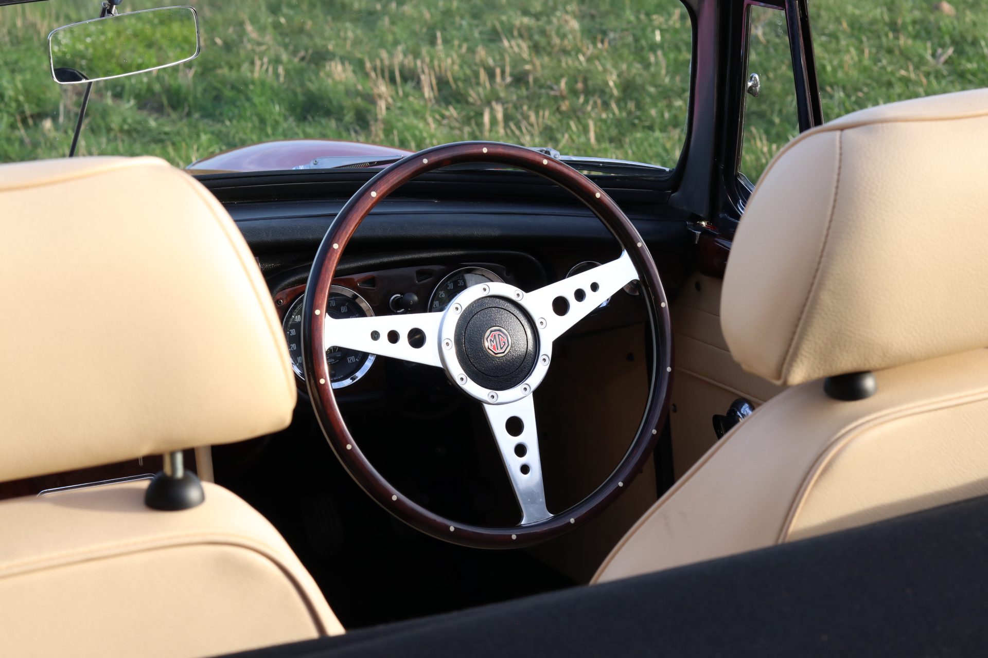 1971 Triumph Stag or 1964 MGB Roadster Mk1  image 16