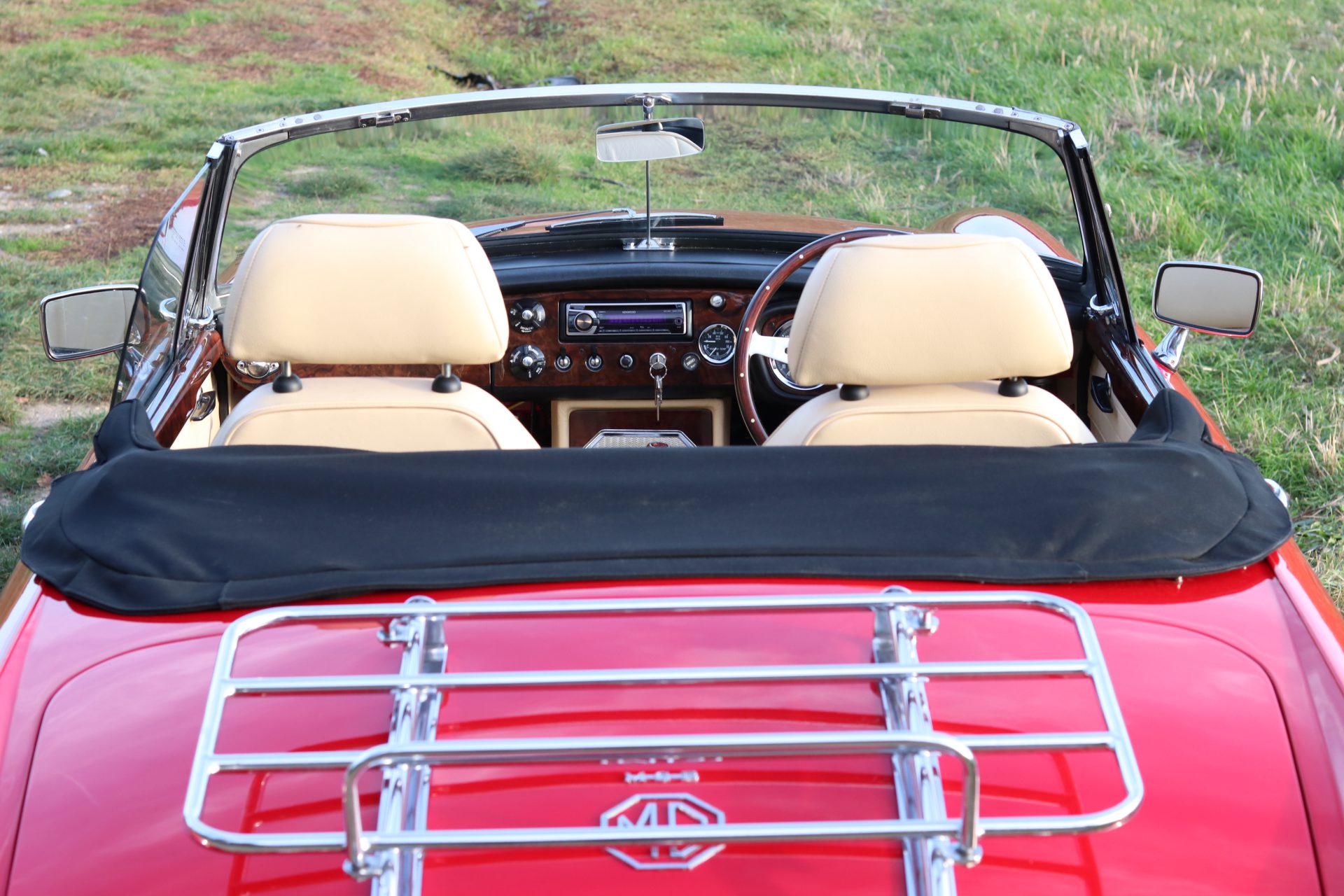 1971 Triumph Stag or 1964 MGB Roadster Mk1  image 18