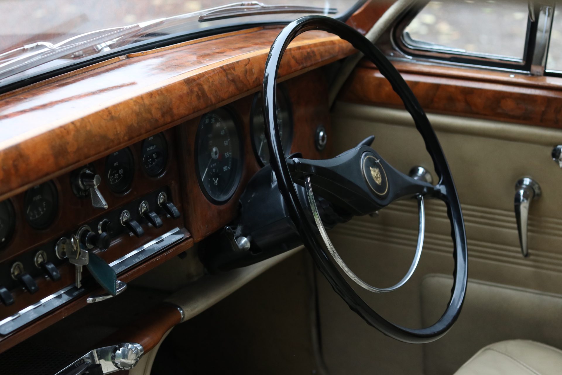 Win This 1964 Jaguar S-Type image 10